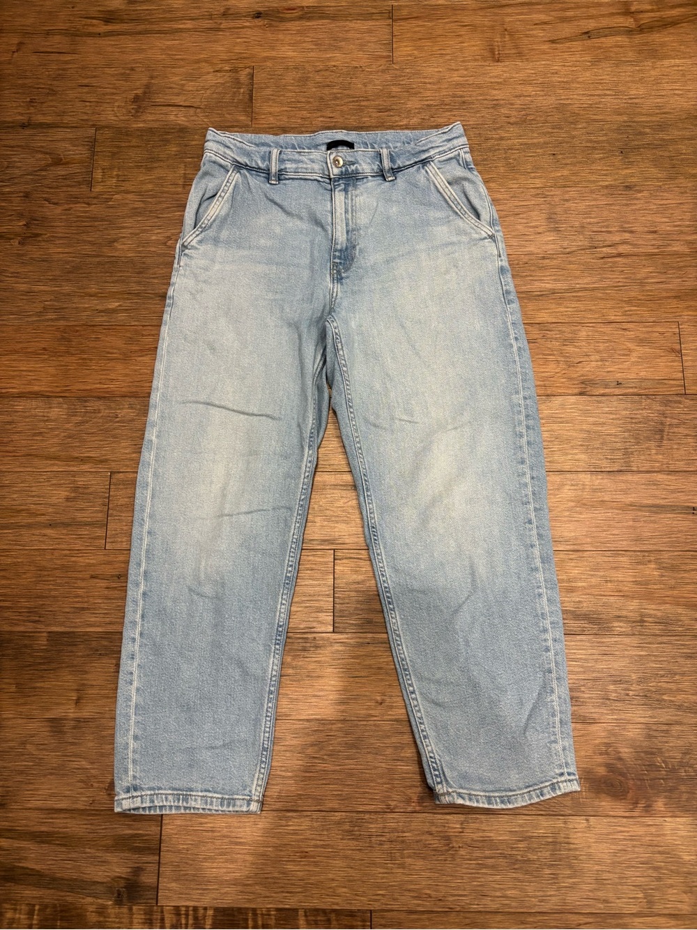 Uniqlo Light Blue Relaxed Men's Jeans